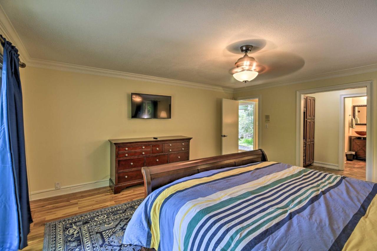 Inviting Family Abode With Dock On Norris Lake! Caryville Ngoại thất bức ảnh