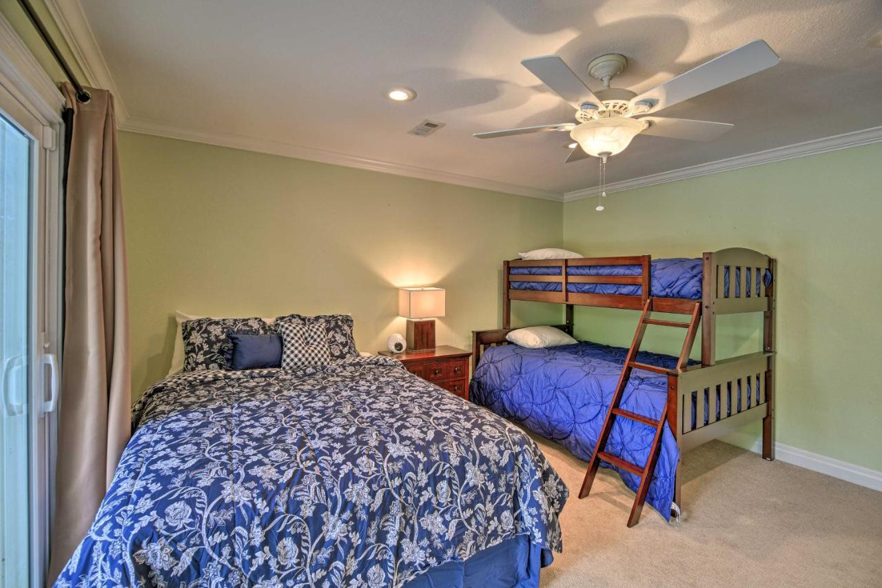 Inviting Family Abode With Dock On Norris Lake! Caryville Ngoại thất bức ảnh